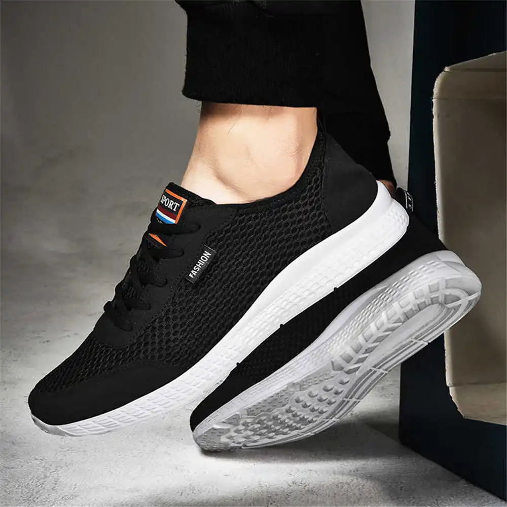 Tech Accessories Wholesale - 35-46 atmungsaktive hellblaue Turnschuhe für Herren,